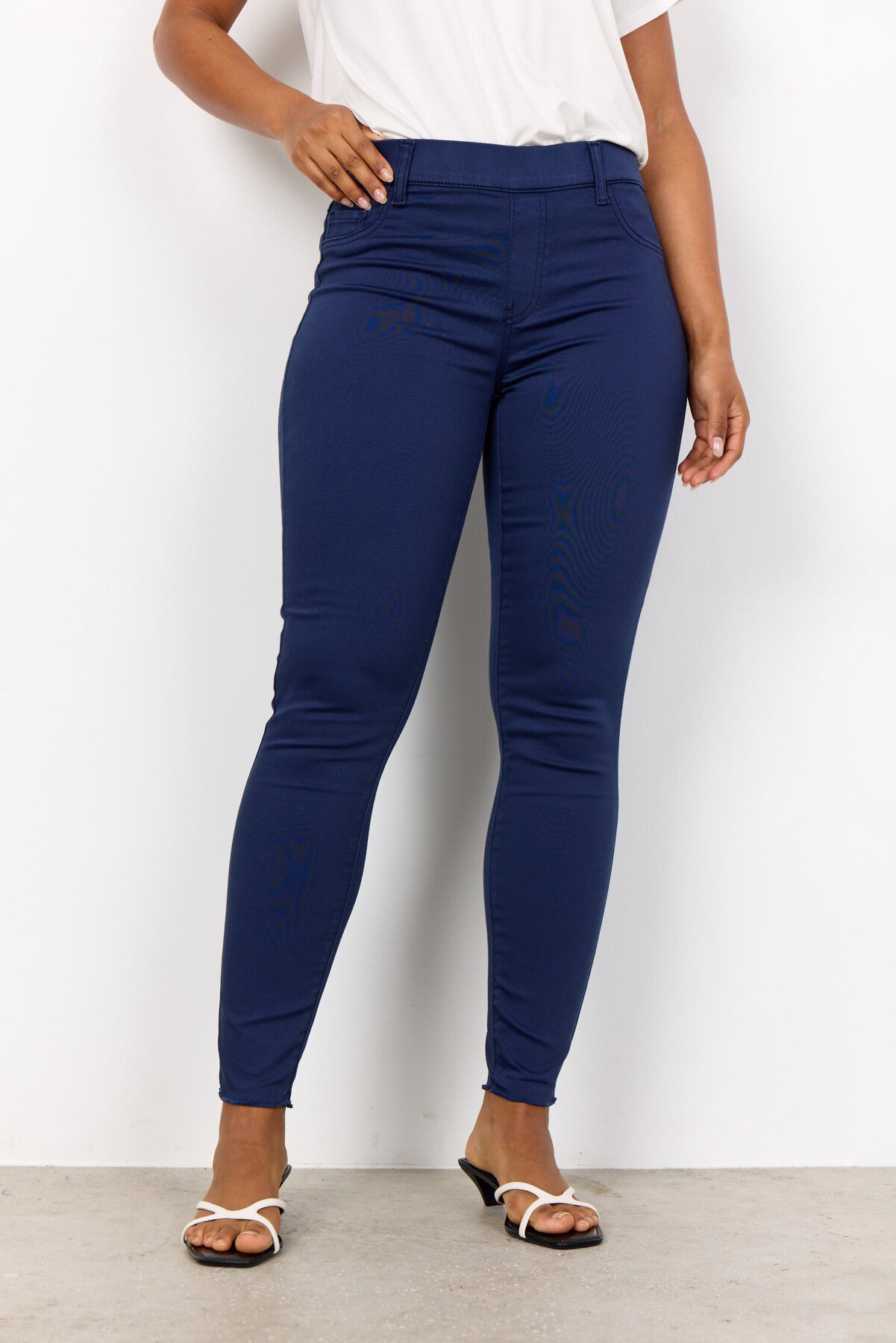 SC-NADIRA 1-B Pants Dark blue