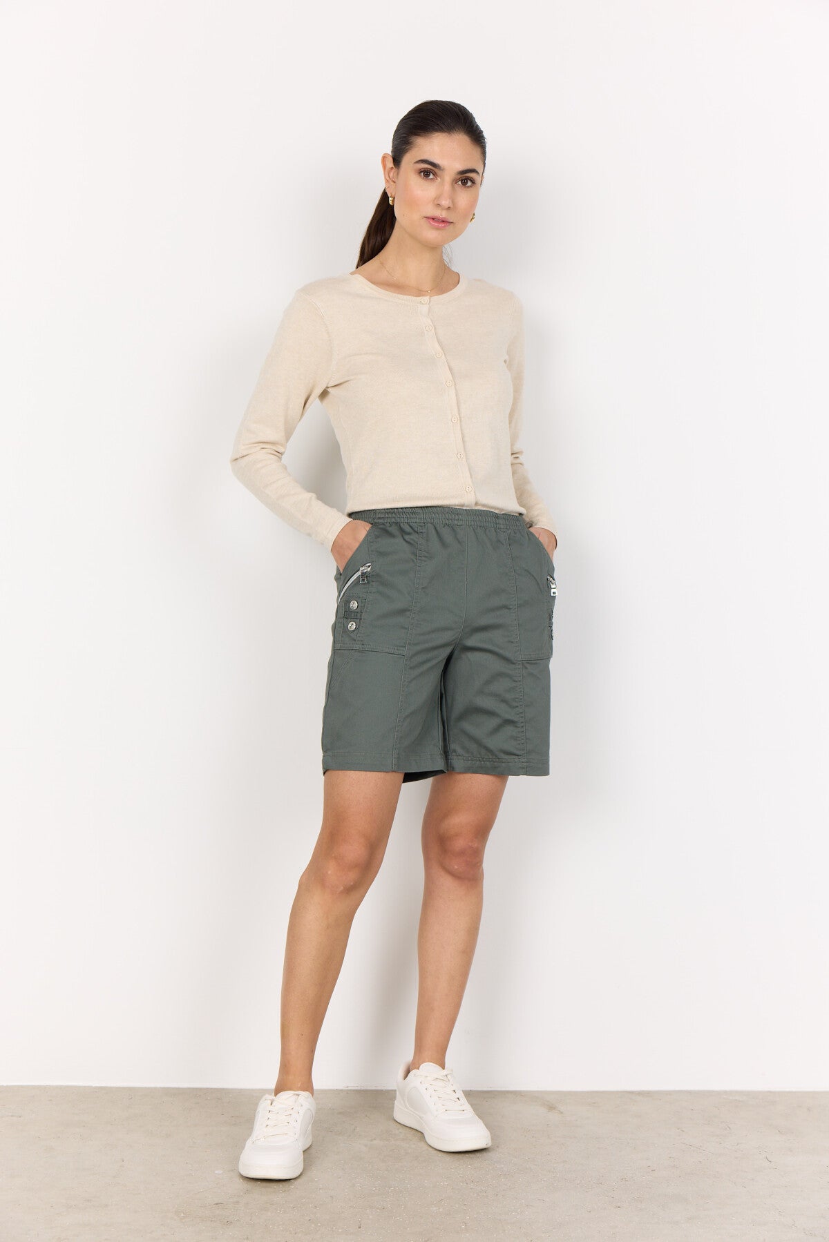 SC-AKILA 2-C Shorts Dusty Green