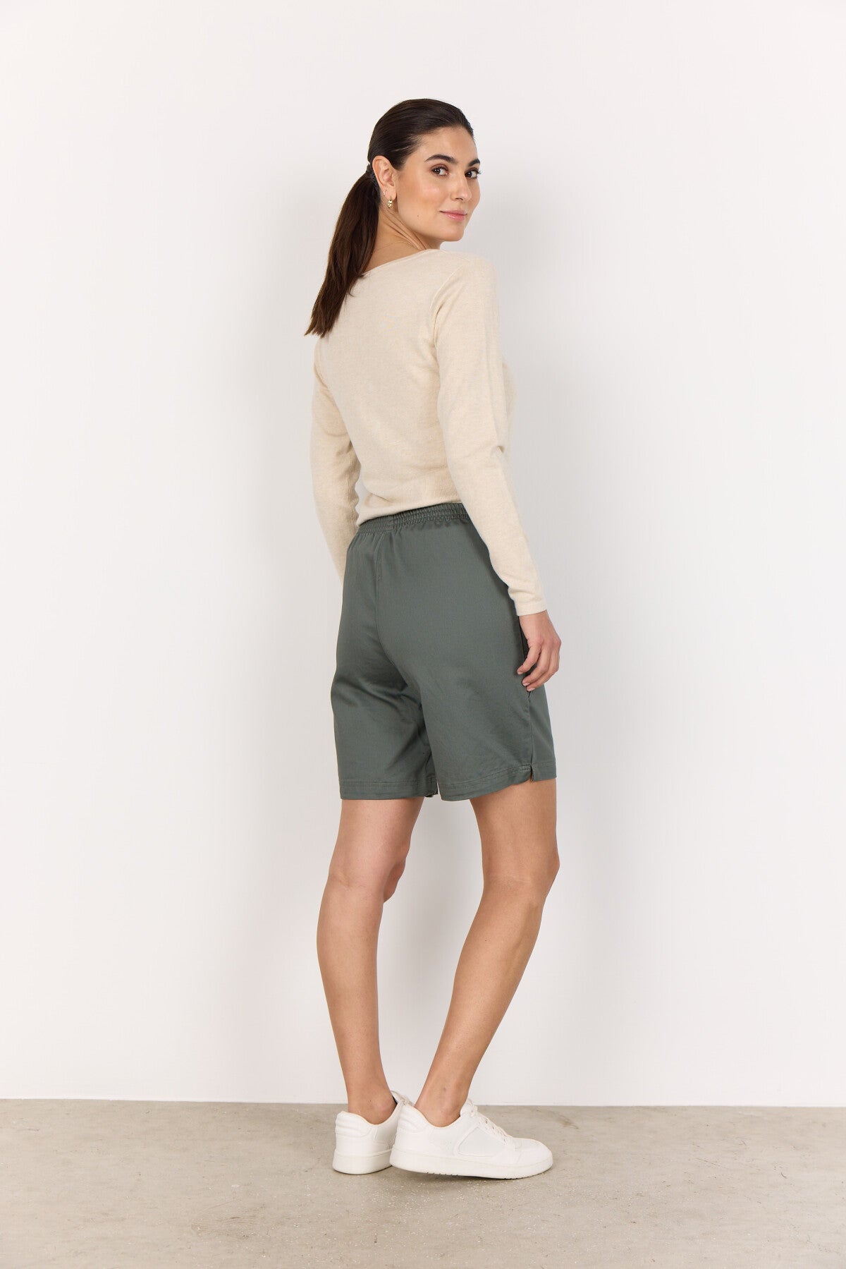 SC-AKILA 2-C Shorts Dusty Green