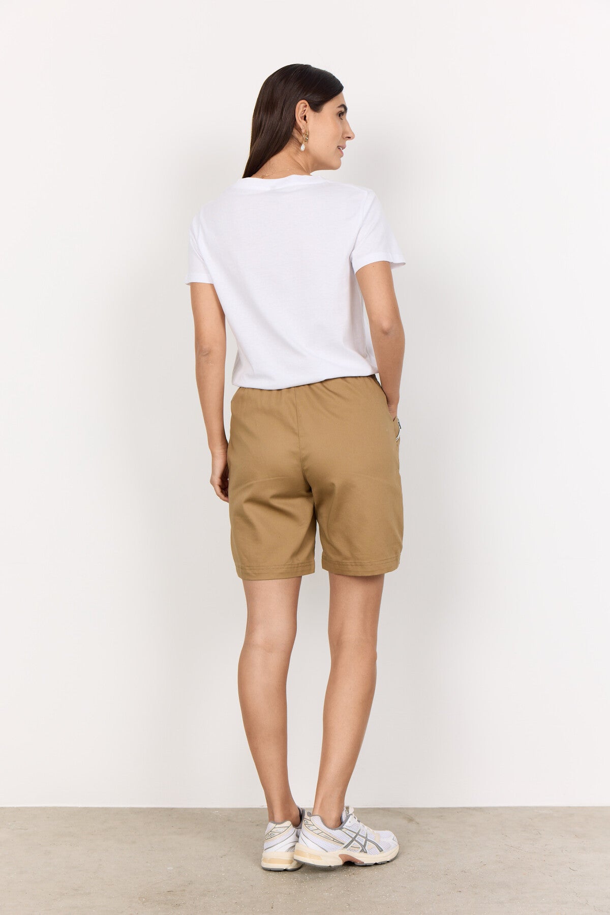 SC-AKILA 2-C Shorts Camel