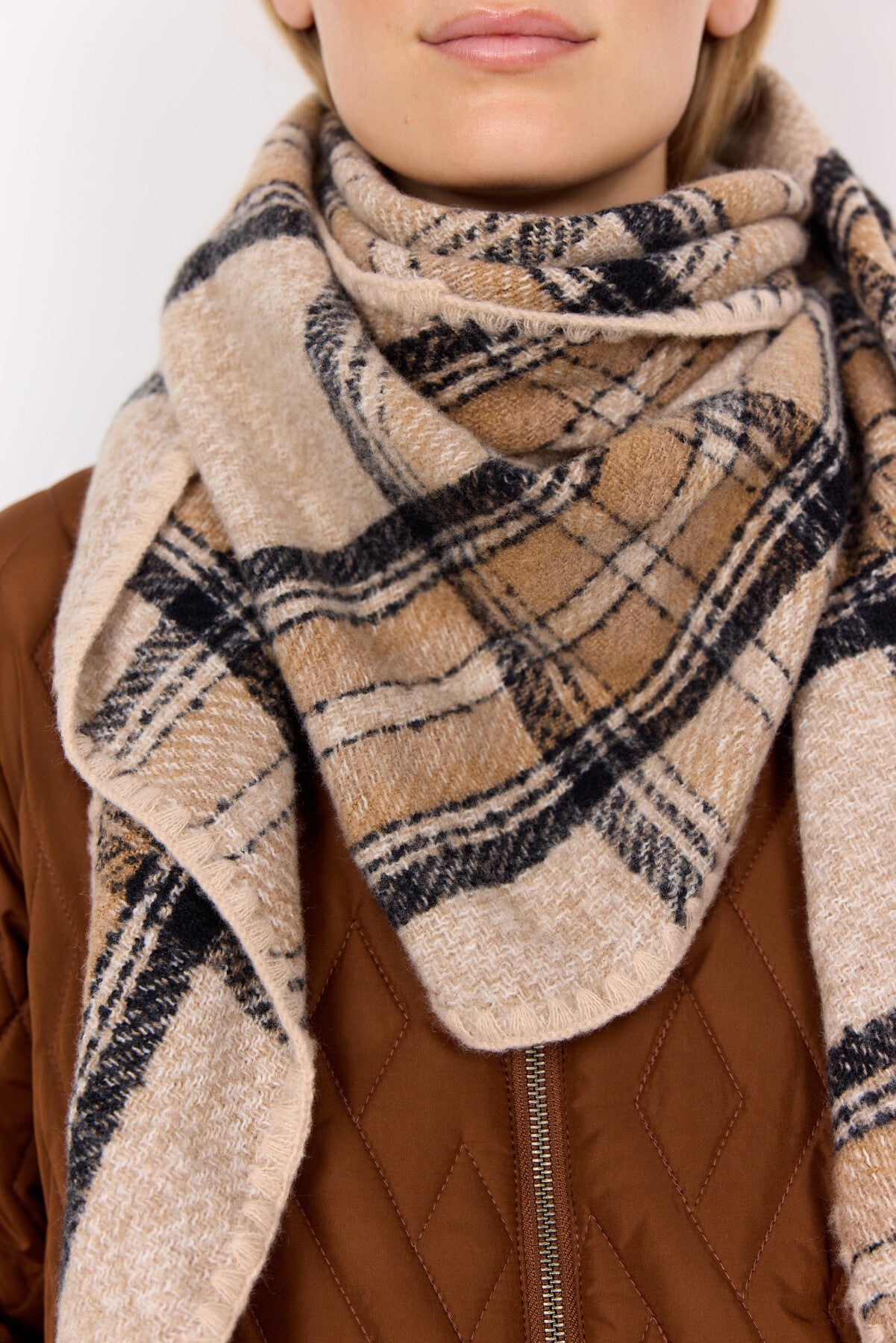 SC-IDALINE 1 Scarf Sand