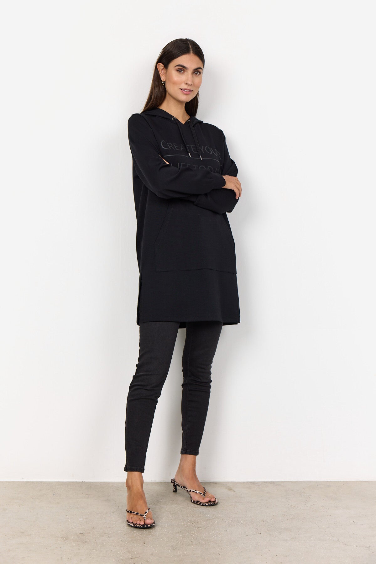 SC-BANU 209 Tunic Black