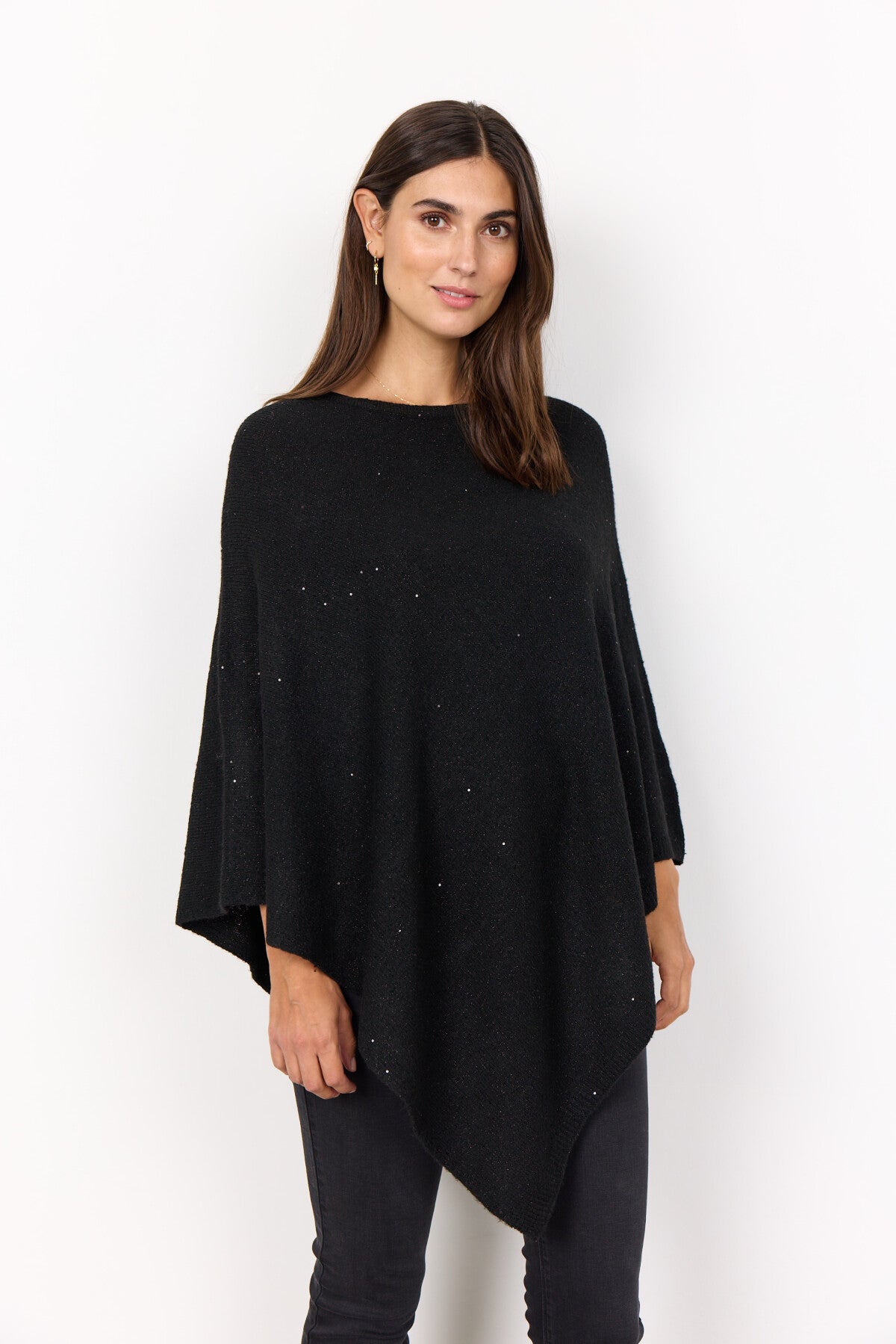 SC-NAGA 1 Poncho Black