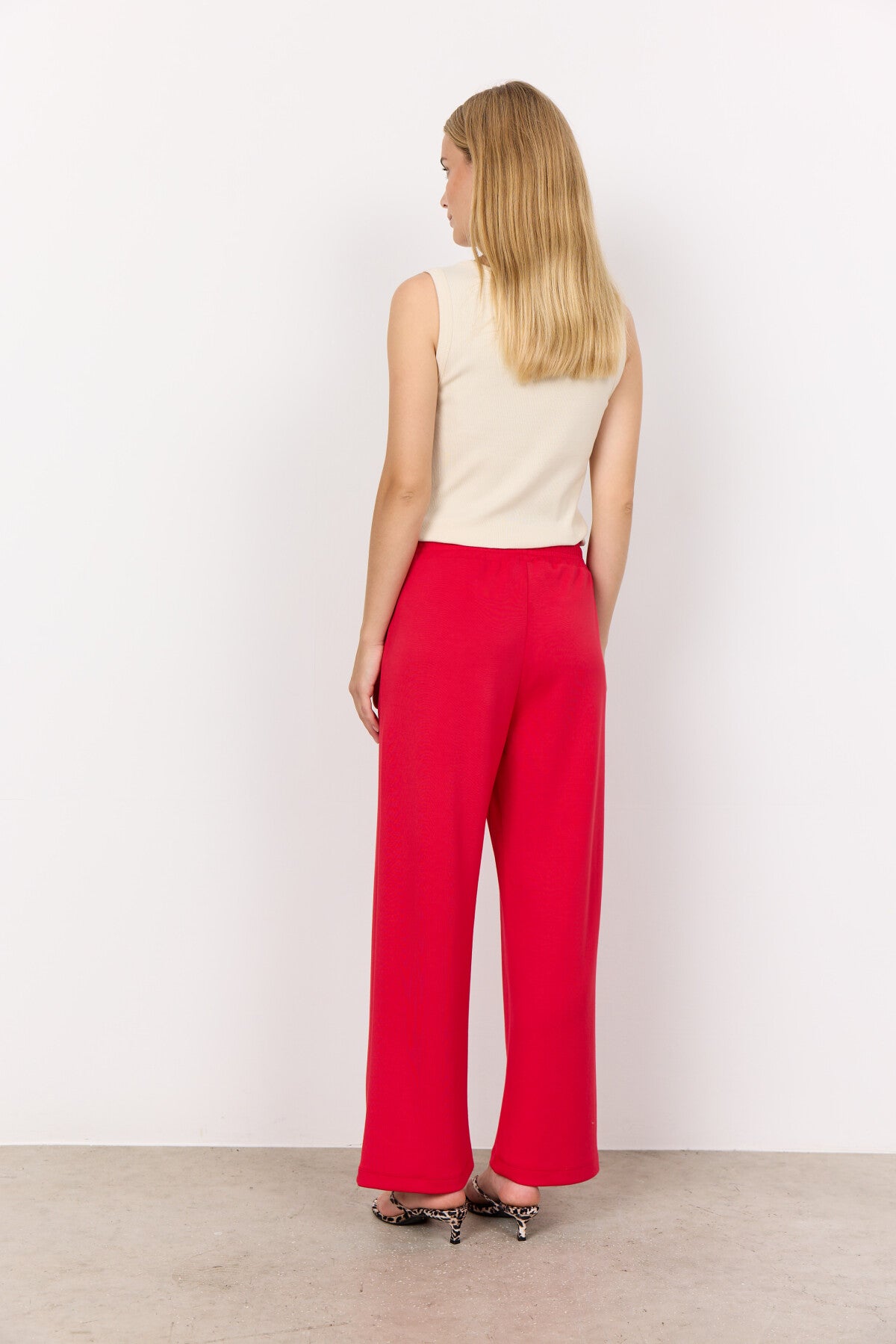 SC-BANU 33 Pants Red