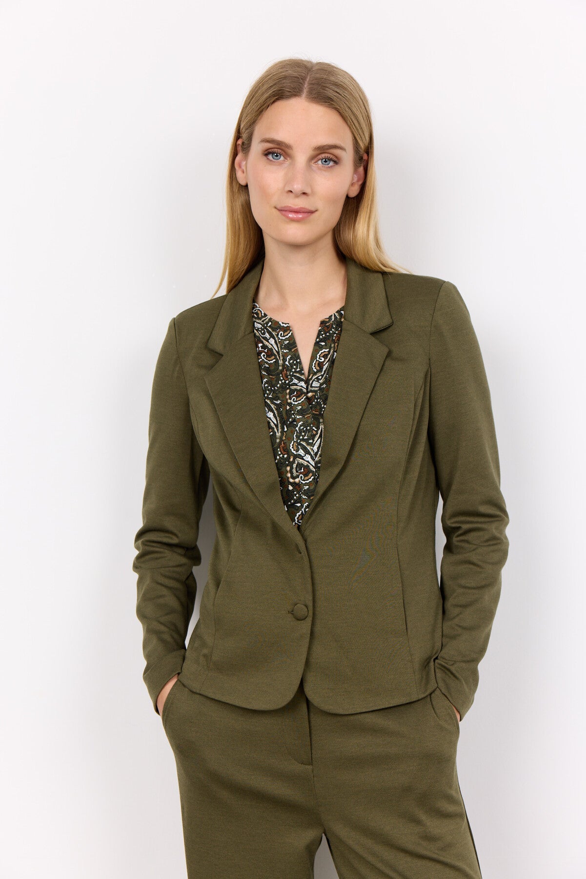 SC-DANIELA 1 Blazer Olive