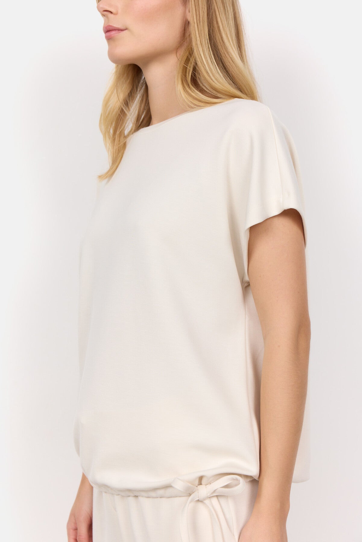 SC-BANU 169 T-shirt Cream