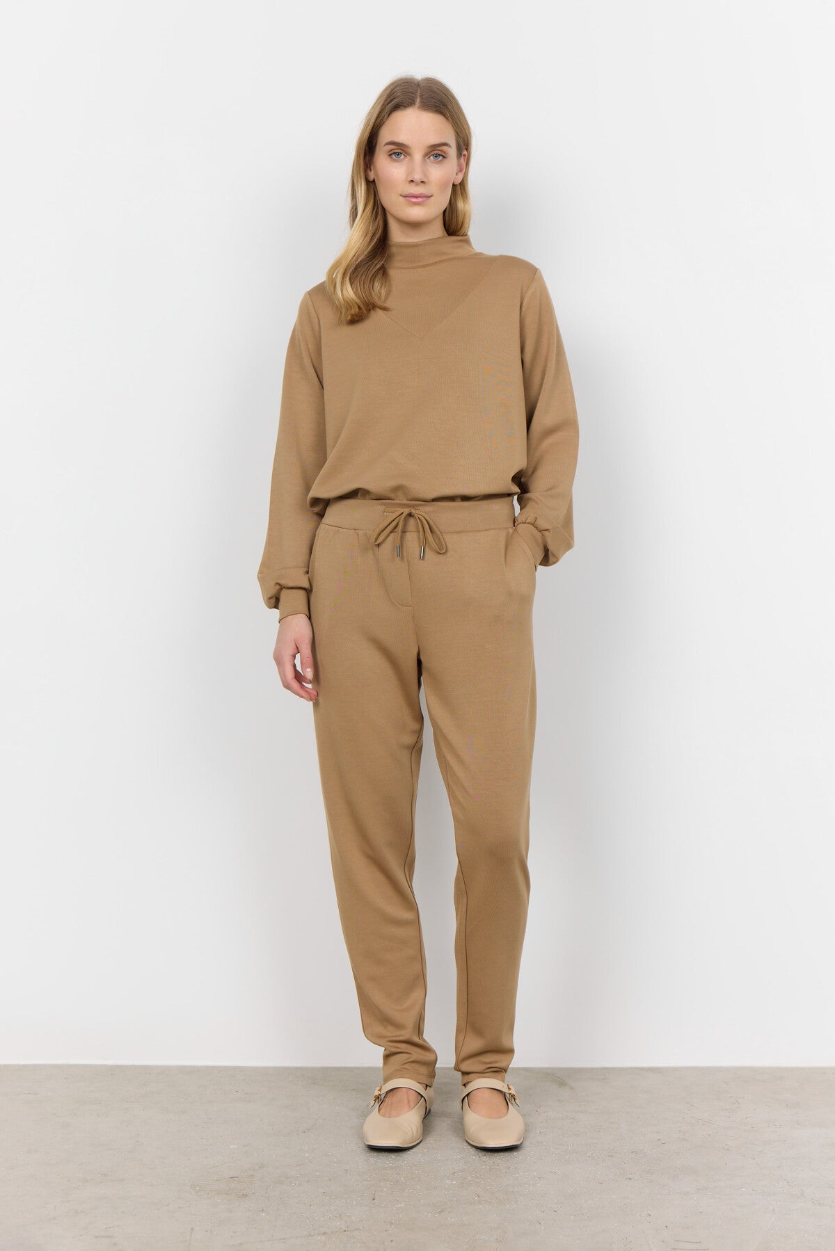 SC-BANU 157 Pants Camel