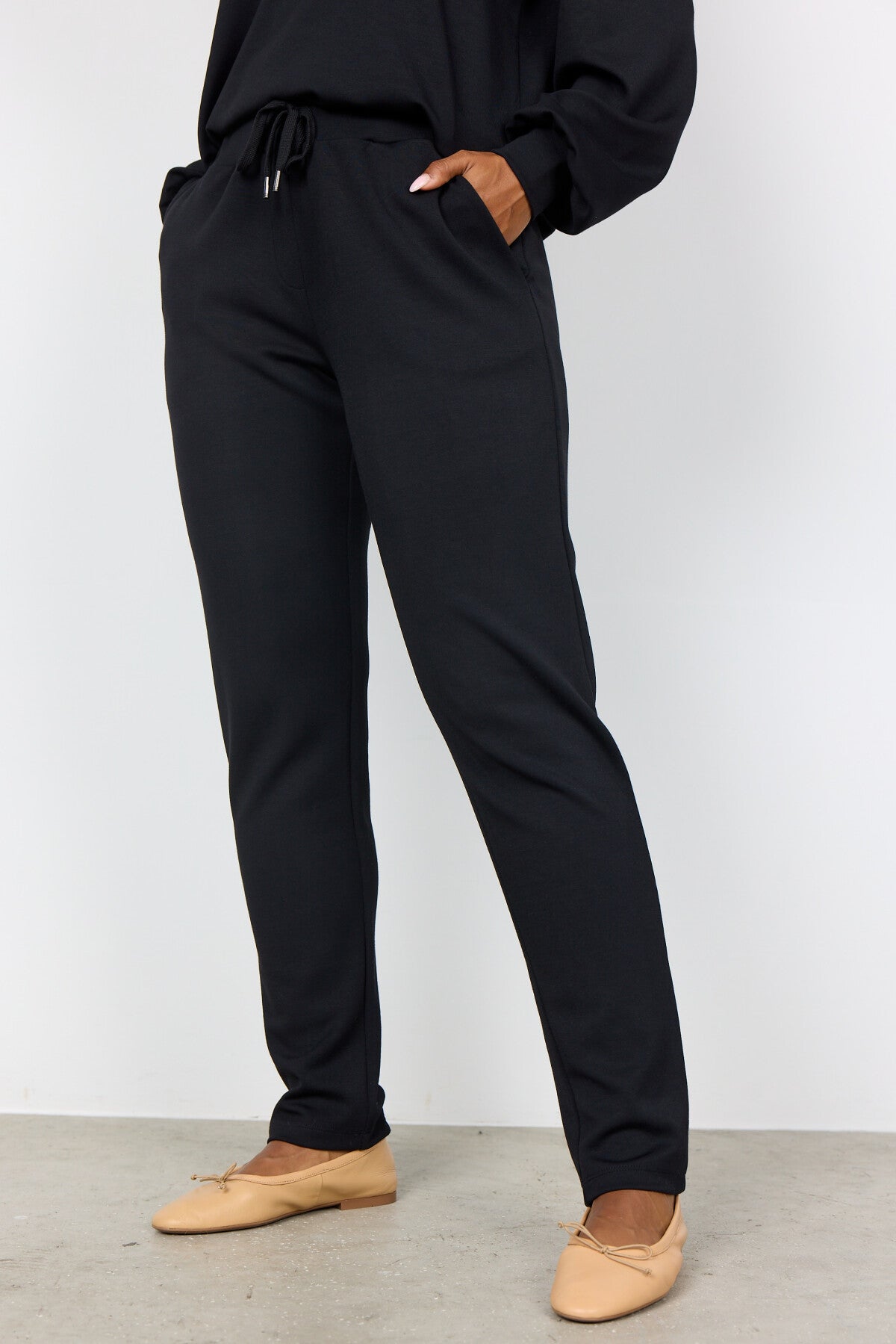 SC-BANU 157 Pants Black