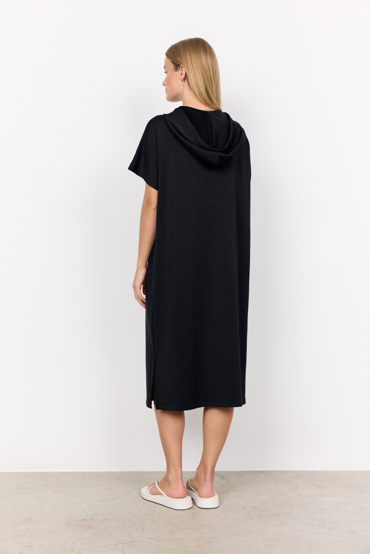 SC-BANU 178 Dress Black