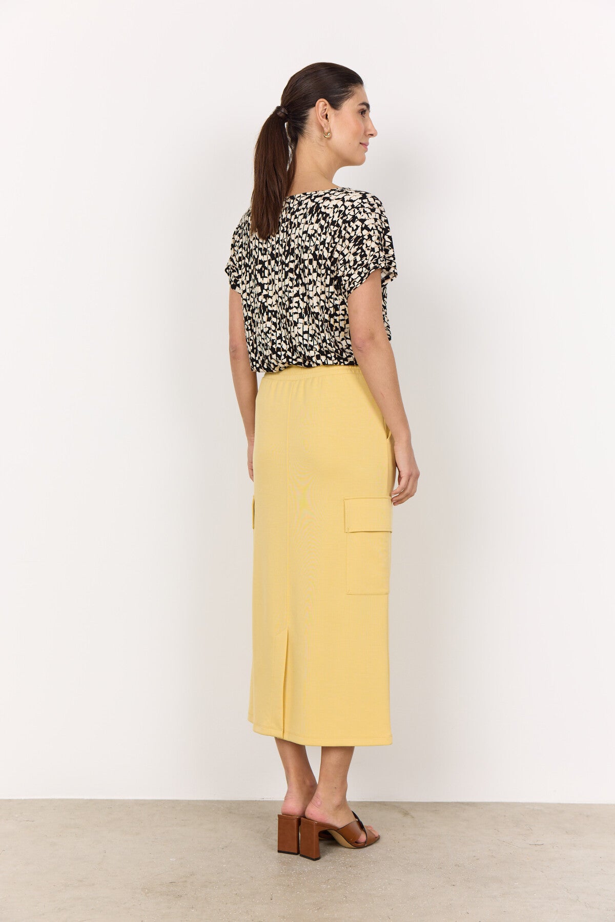 SC-BANU 189 Skirt Yellow