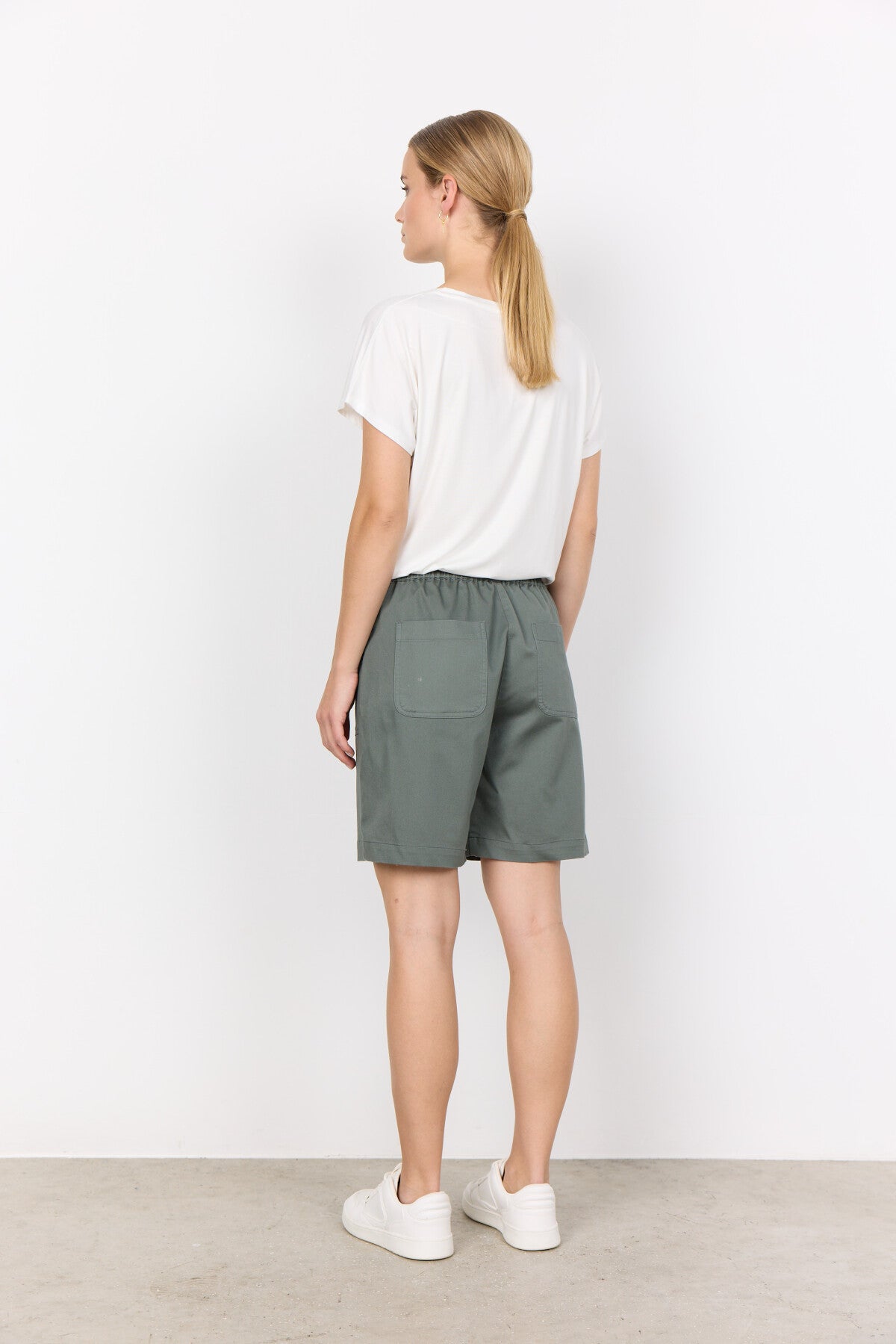 SC-AKILA 24-C Shorts Dusty Green