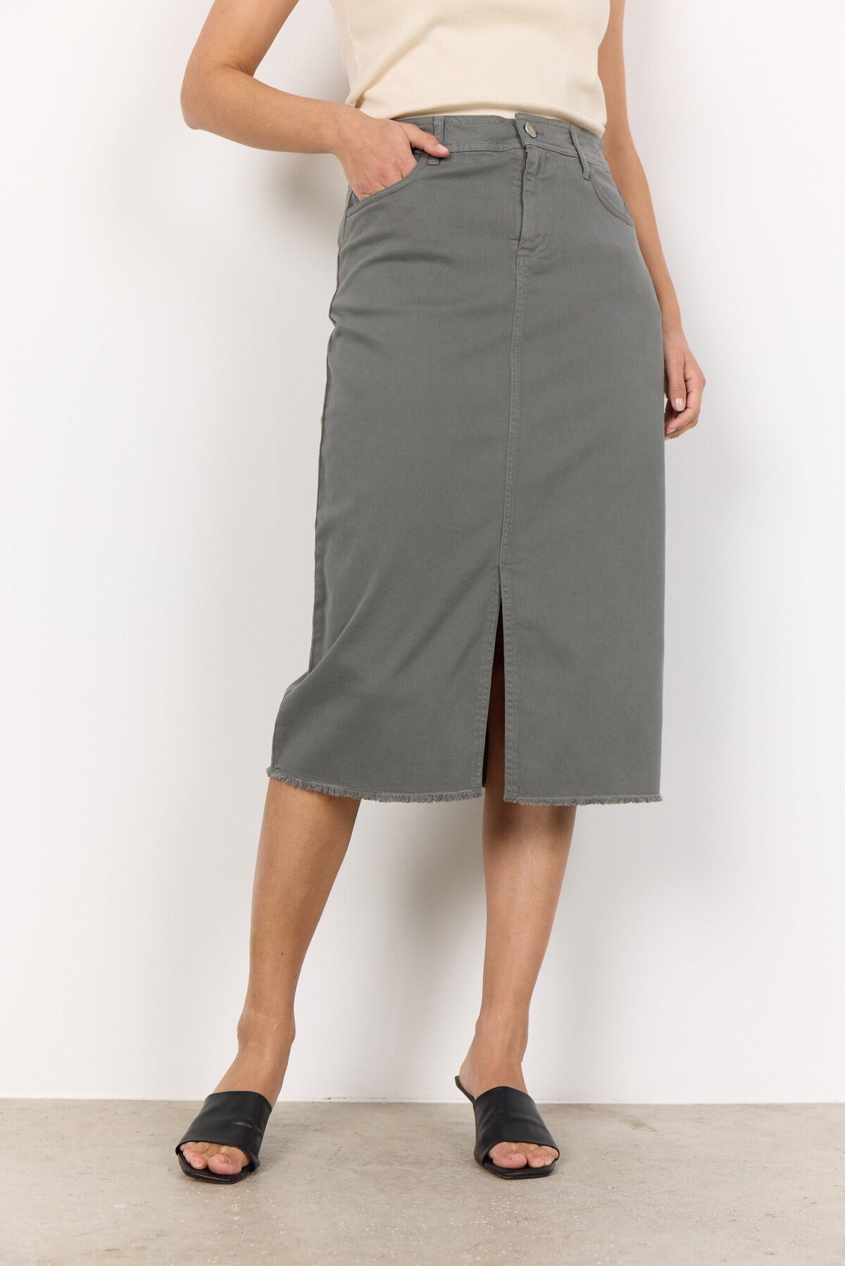 SC-ERNA 22 Skirt Dusty Green