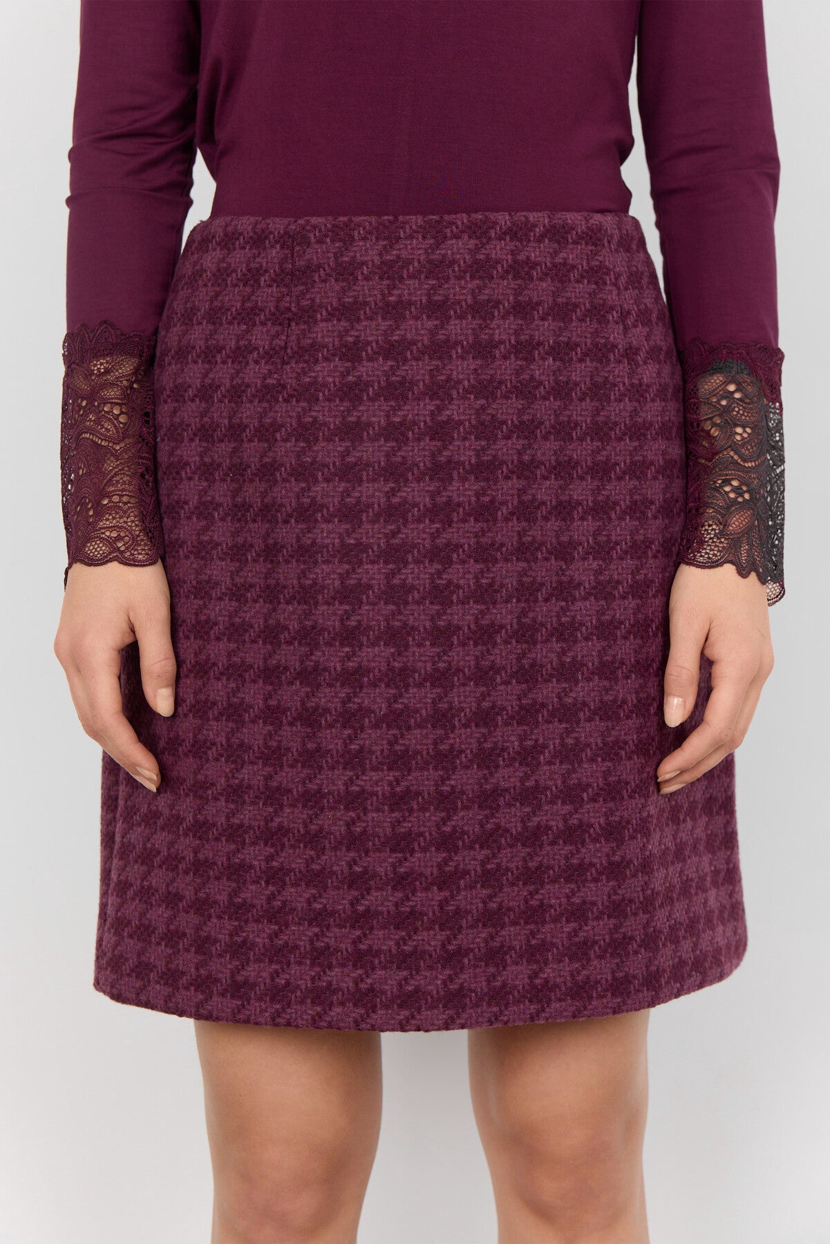 SC-IRKA 1 Skirt Bordeaux