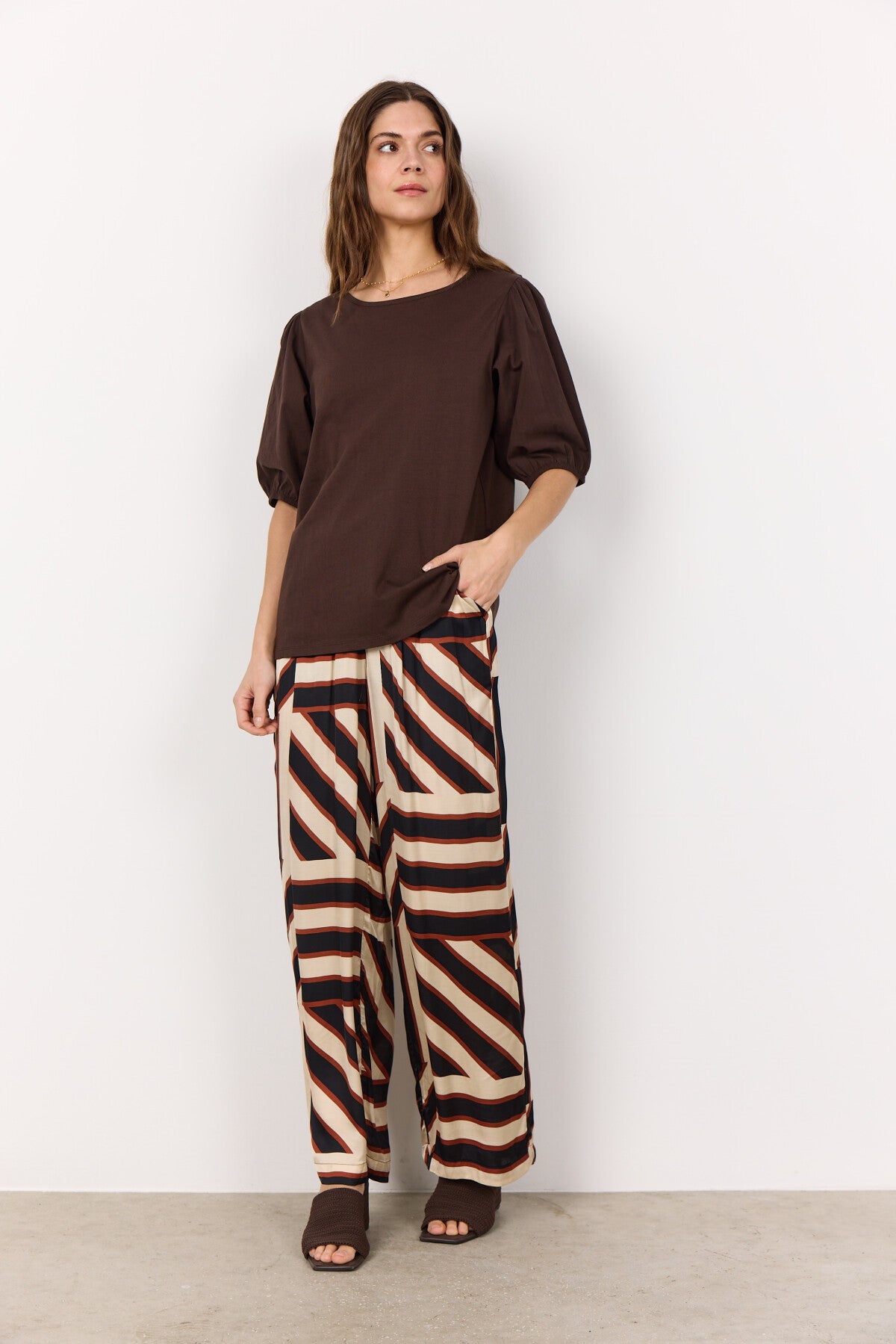 SC-DERBY 46 Blouse Dark brown