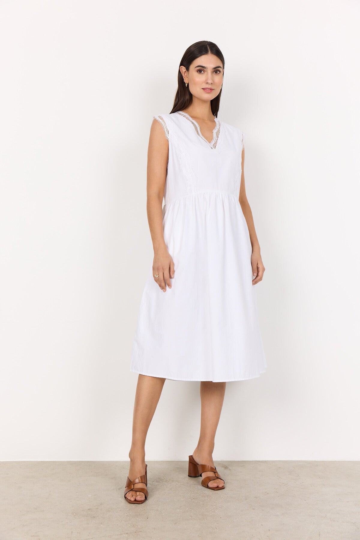 SC-NETTI 101 Dress White